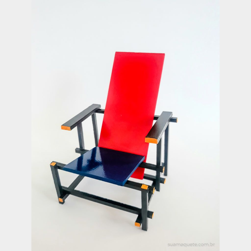 Cadeira Red and Blue